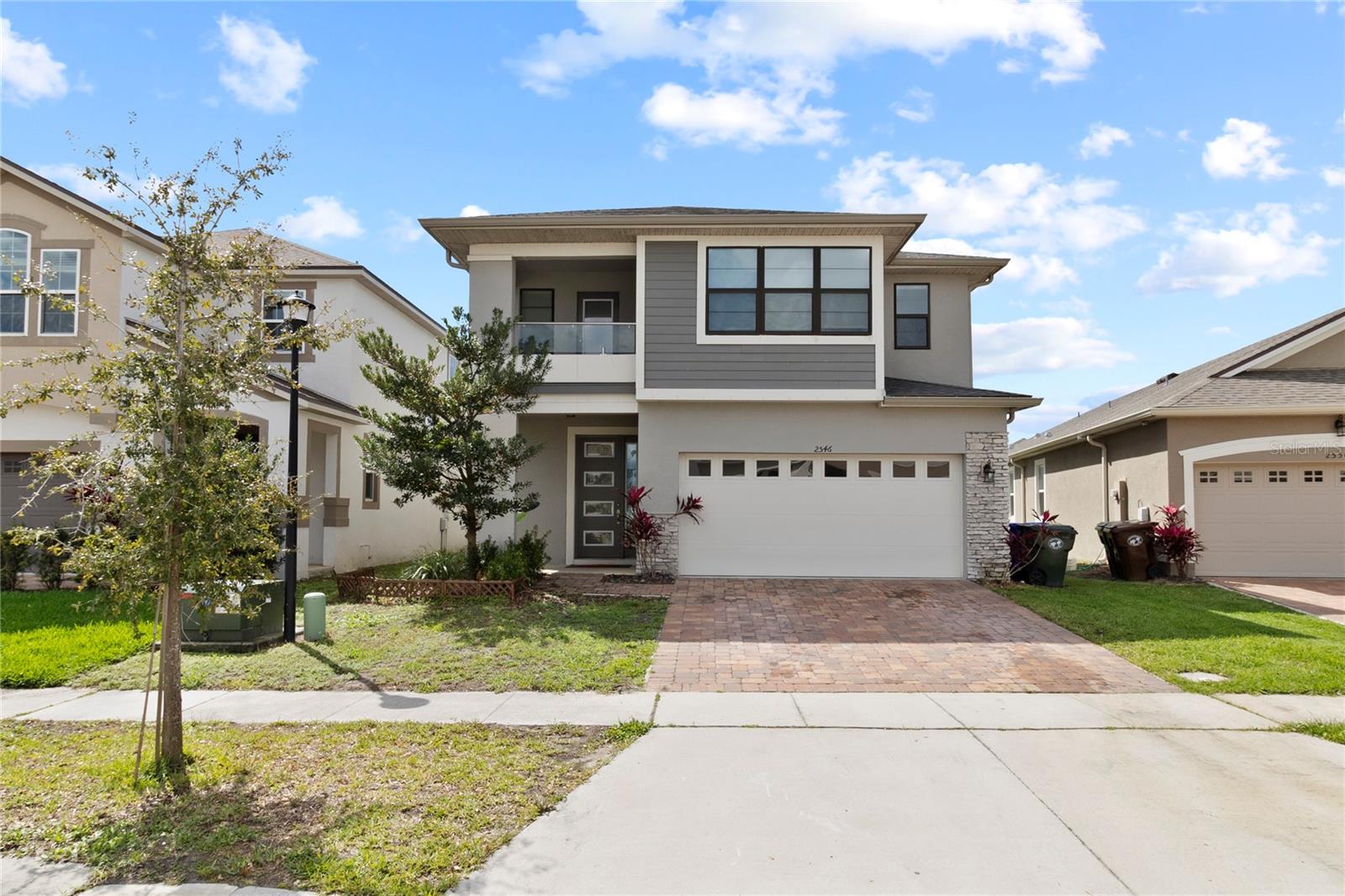2546 EMPRESS Dr