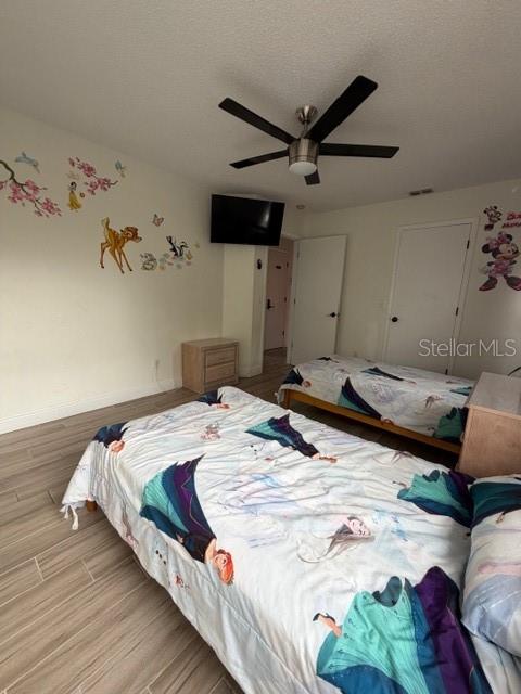 2871 PICADILLY Cir KISSIMMEE, FL 34747