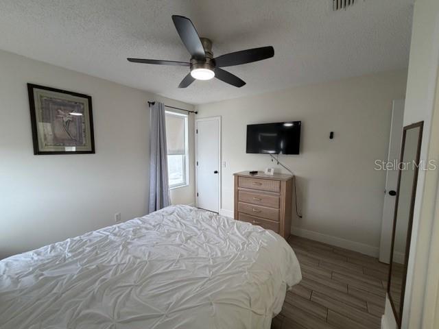 2871 PICADILLY Cir KISSIMMEE, FL 34747