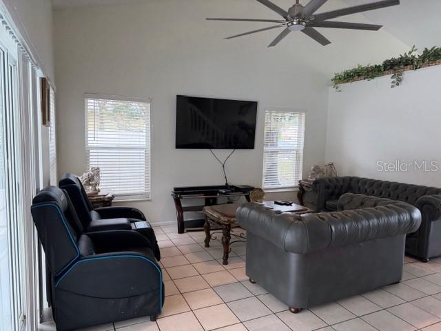 2871 PICADILLY Cir KISSIMMEE, FL 34747