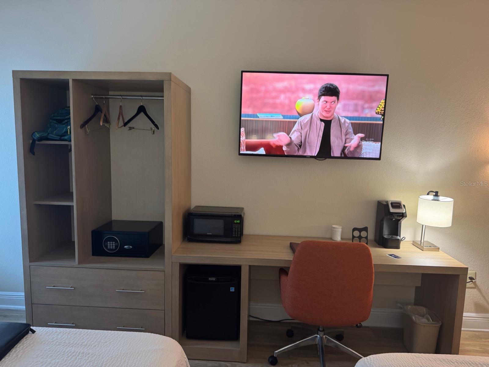 3000 MAINGATE Ln #319 KISSIMMEE, FL 34747