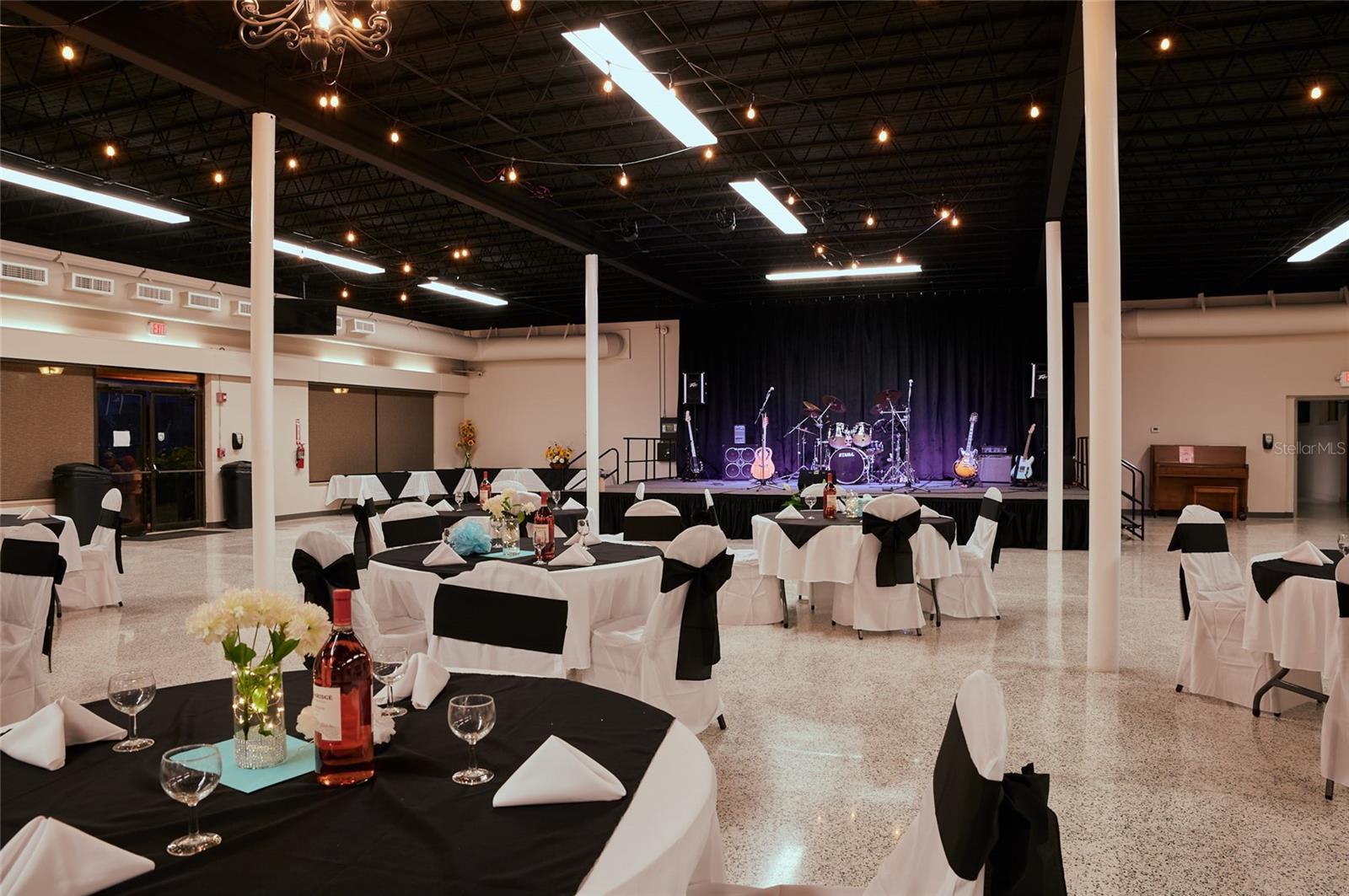 26 LANTANA Dr INDIAN LAKE ESTATES, FL 33855