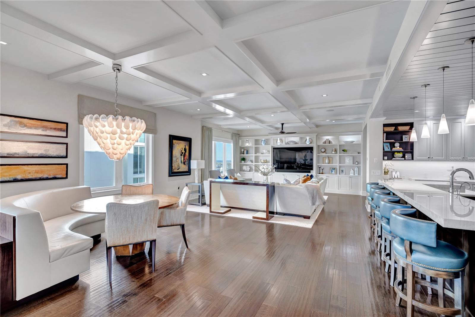 146 4TH Ave #600 ST PETERSBURG, FL 33701