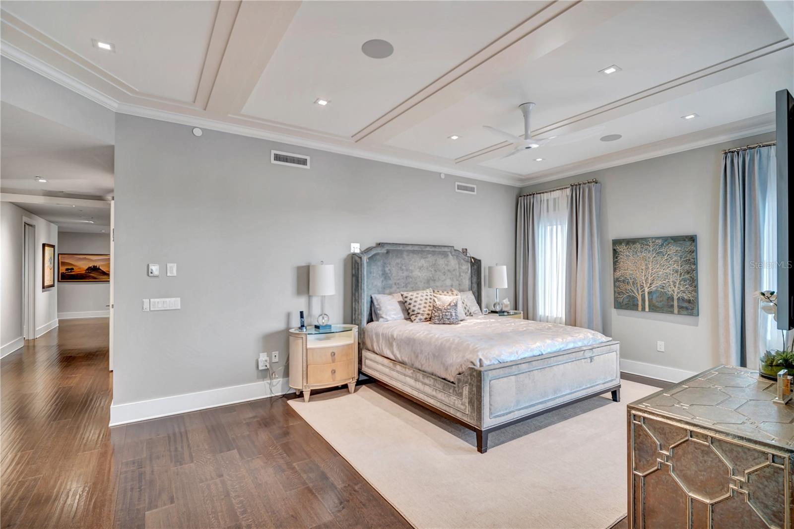 146 4TH Ave #600 ST PETERSBURG, FL 33701