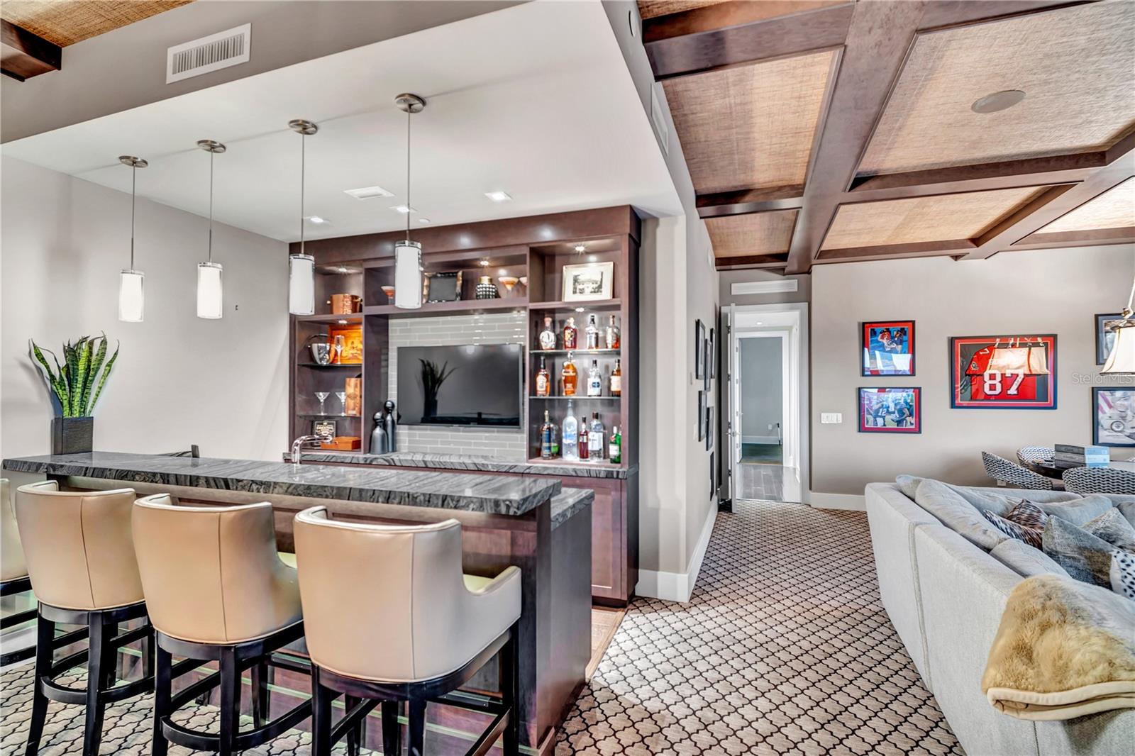 146 4TH Ave #600 ST PETERSBURG, FL 33701