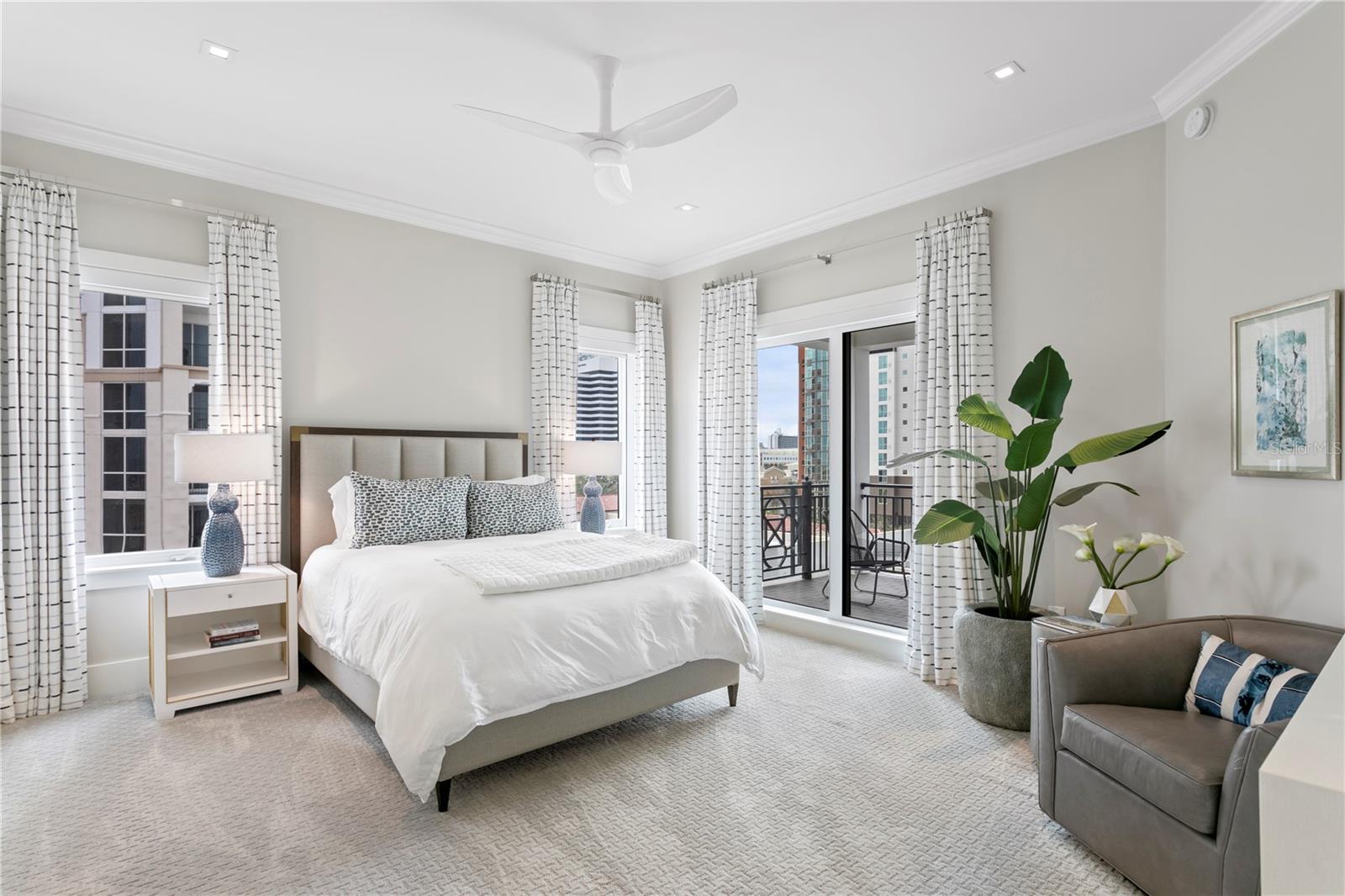 146 4TH Ave #600 ST PETERSBURG, FL 33701