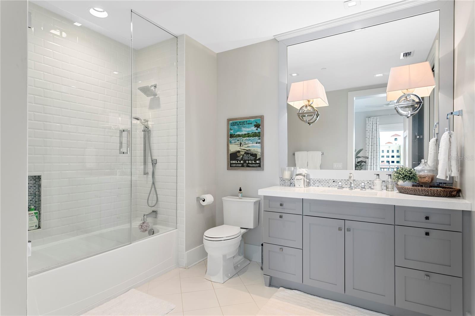 146 4TH Ave #600 ST PETERSBURG, FL 33701