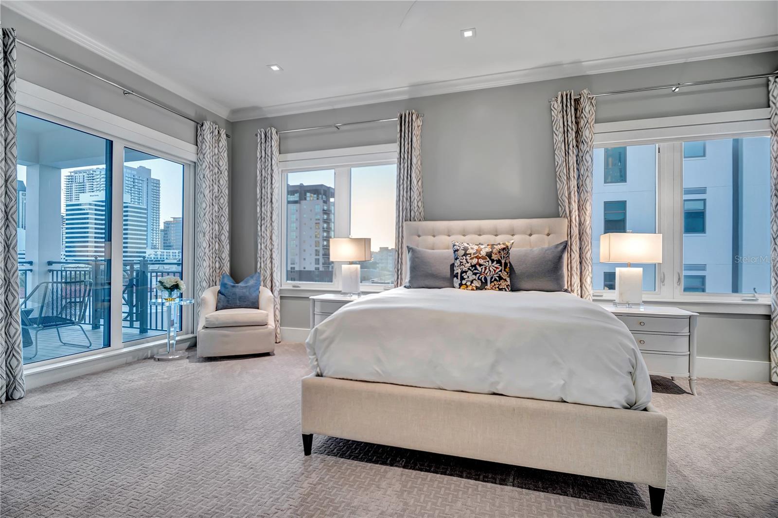 146 4TH Ave #600 ST PETERSBURG, FL 33701