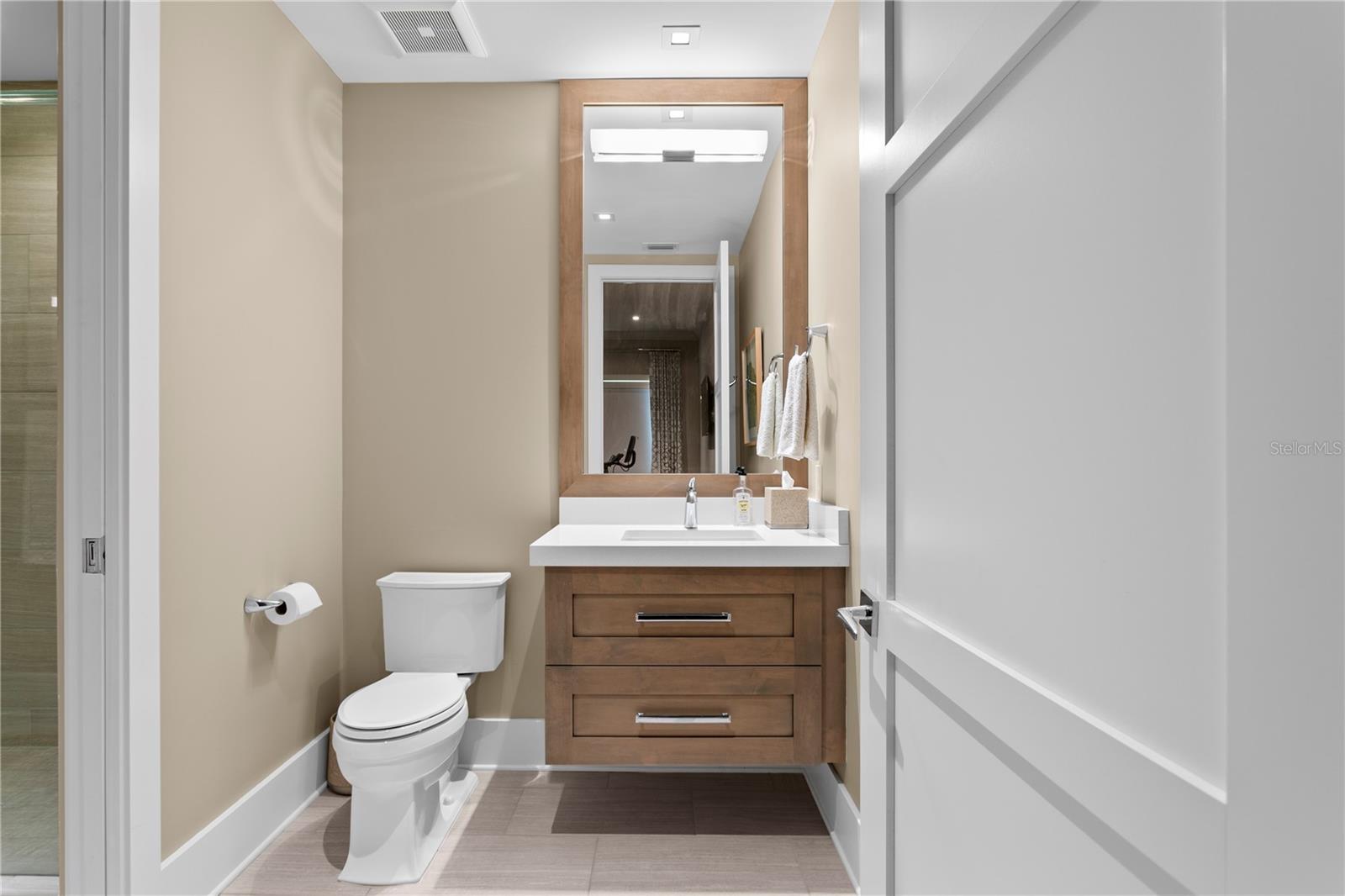 146 4TH Ave #600 ST PETERSBURG, FL 33701