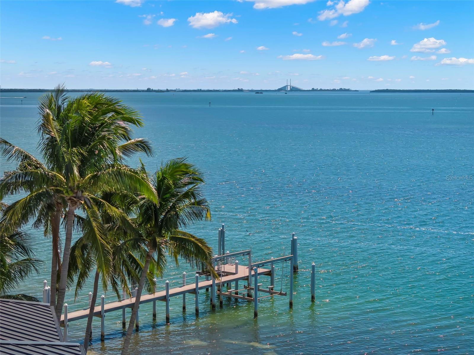 6199 54TH St ST PETERSBURG, FL 33715