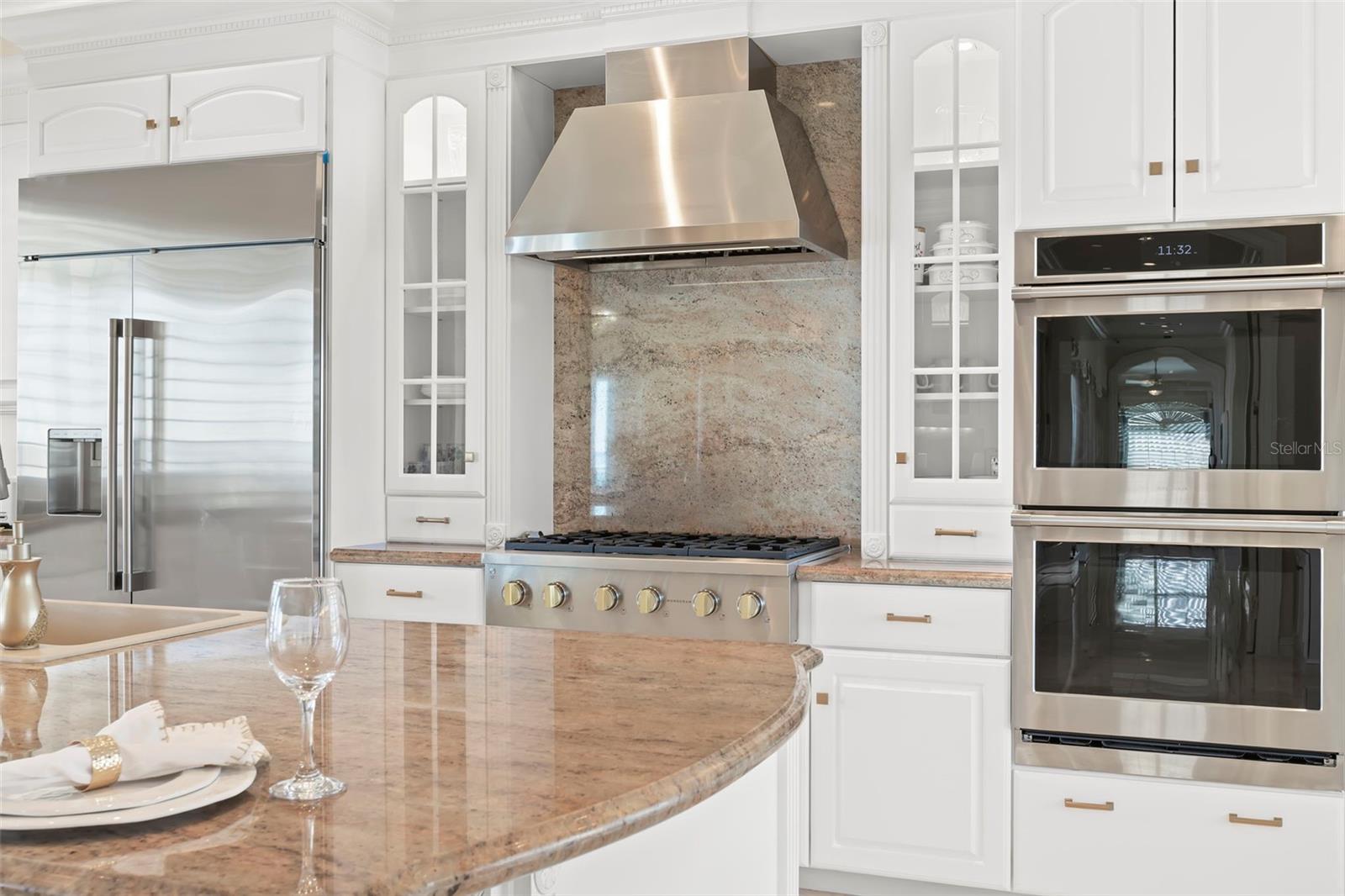 6199 54TH St ST PETERSBURG, FL 33715