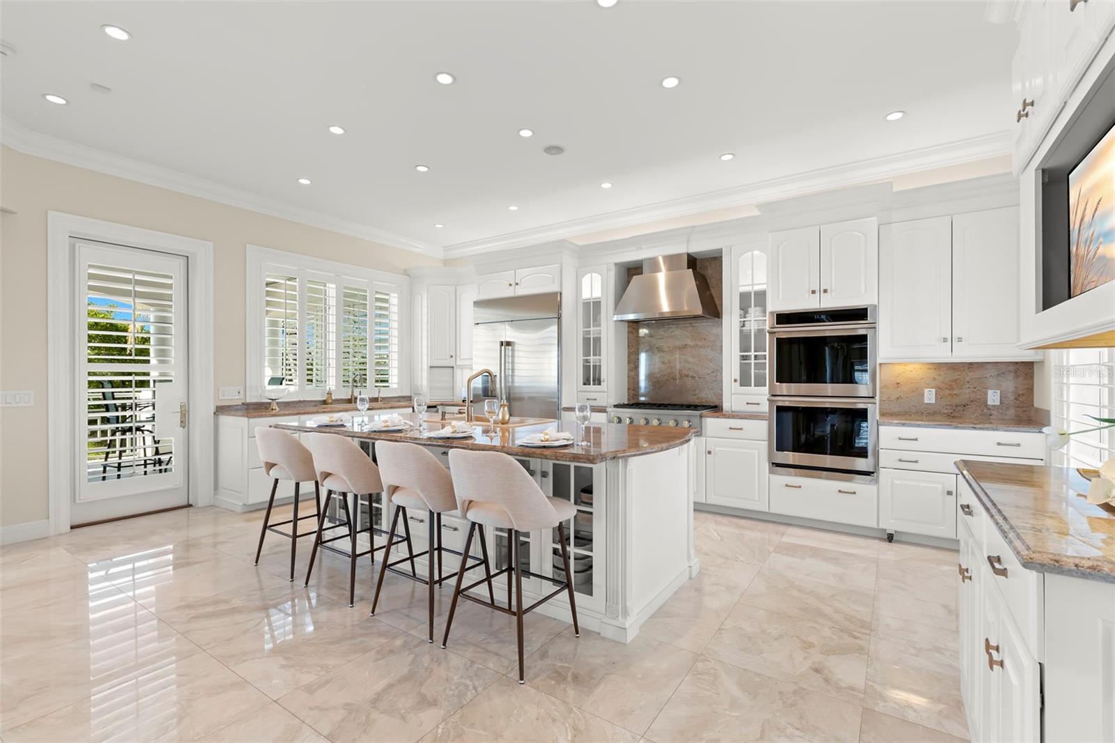 6199 54TH St ST PETERSBURG, FL 33715