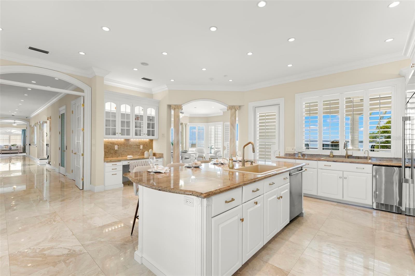 6199 54TH St ST PETERSBURG, FL 33715