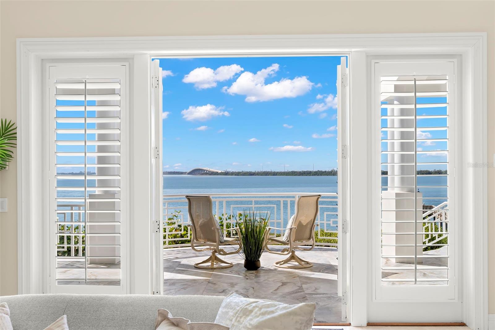 6199 54TH St ST PETERSBURG, FL 33715