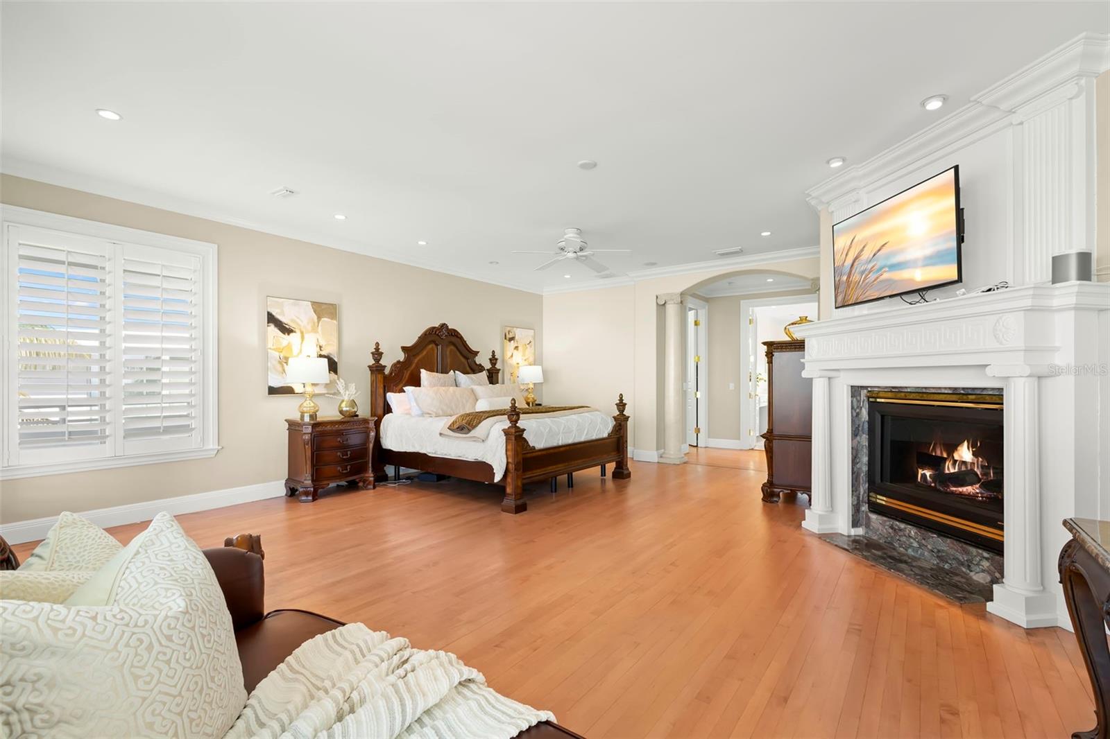 6199 54TH St ST PETERSBURG, FL 33715