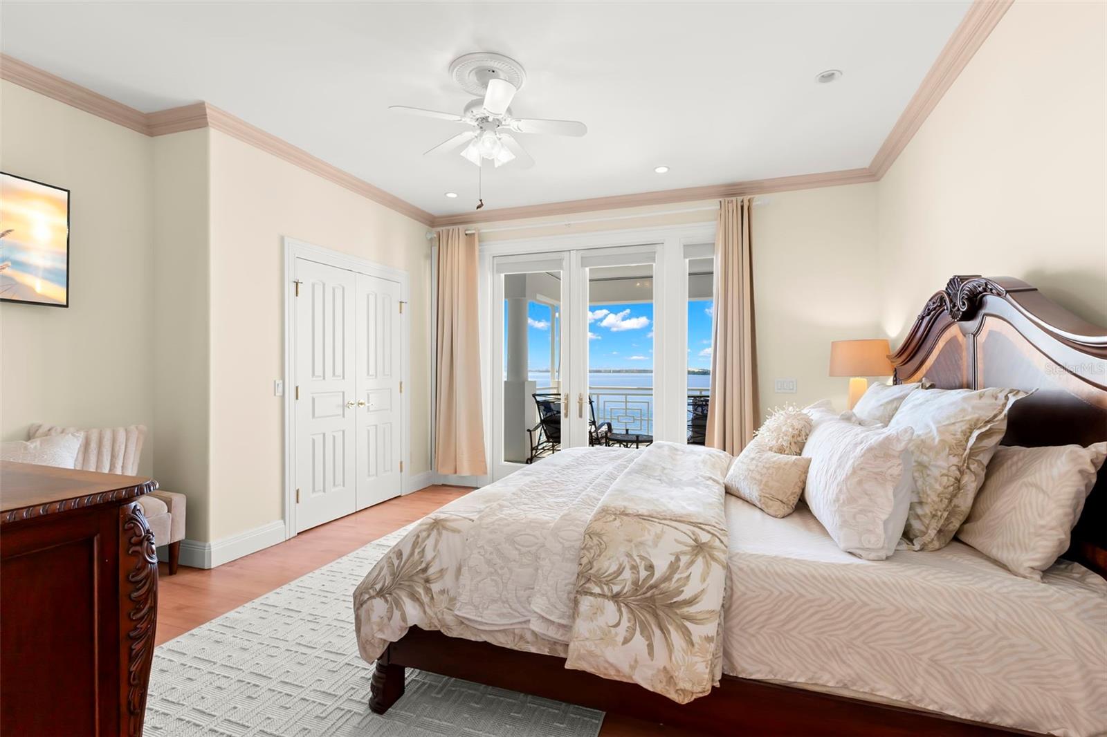 6199 54TH St ST PETERSBURG, FL 33715