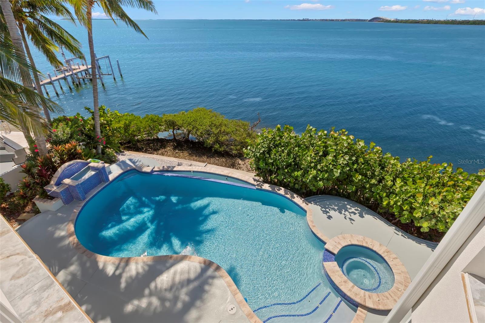 6199 54TH St ST PETERSBURG, FL 33715