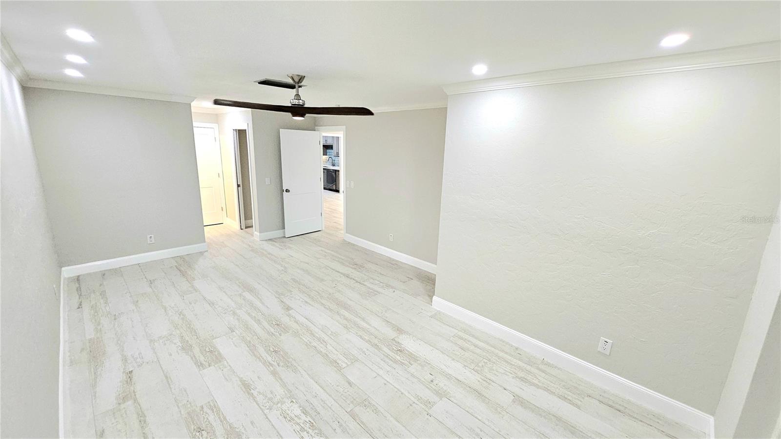 517 BOCA CIEGA Pt Blvd ST PETERSBURG, FL 33708