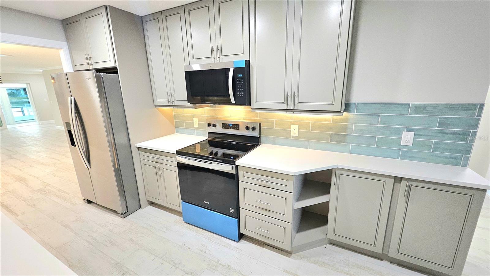 517 BOCA CIEGA Pt Blvd ST PETERSBURG, FL 33708