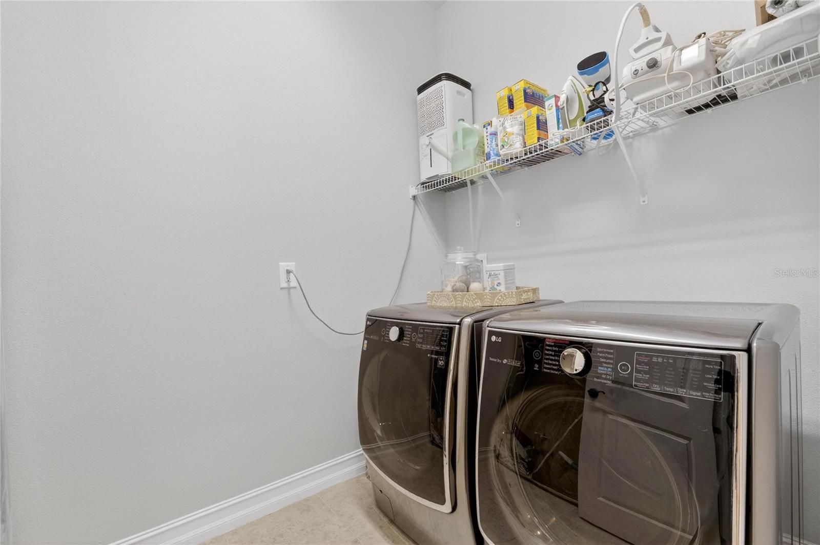 18233 LEAFMORE St LUTZ, FL 33548