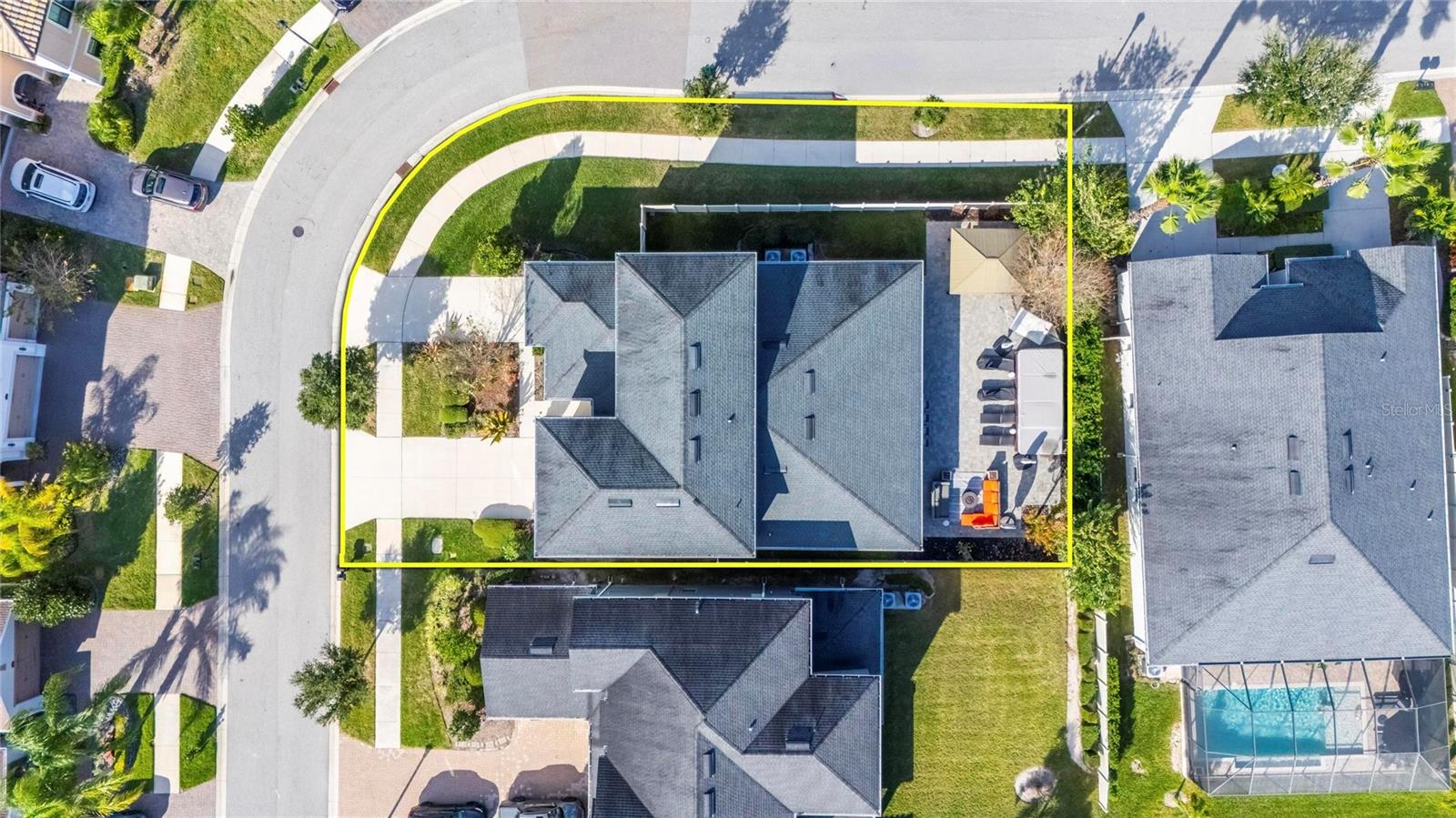 18233 LEAFMORE St LUTZ, FL 33548