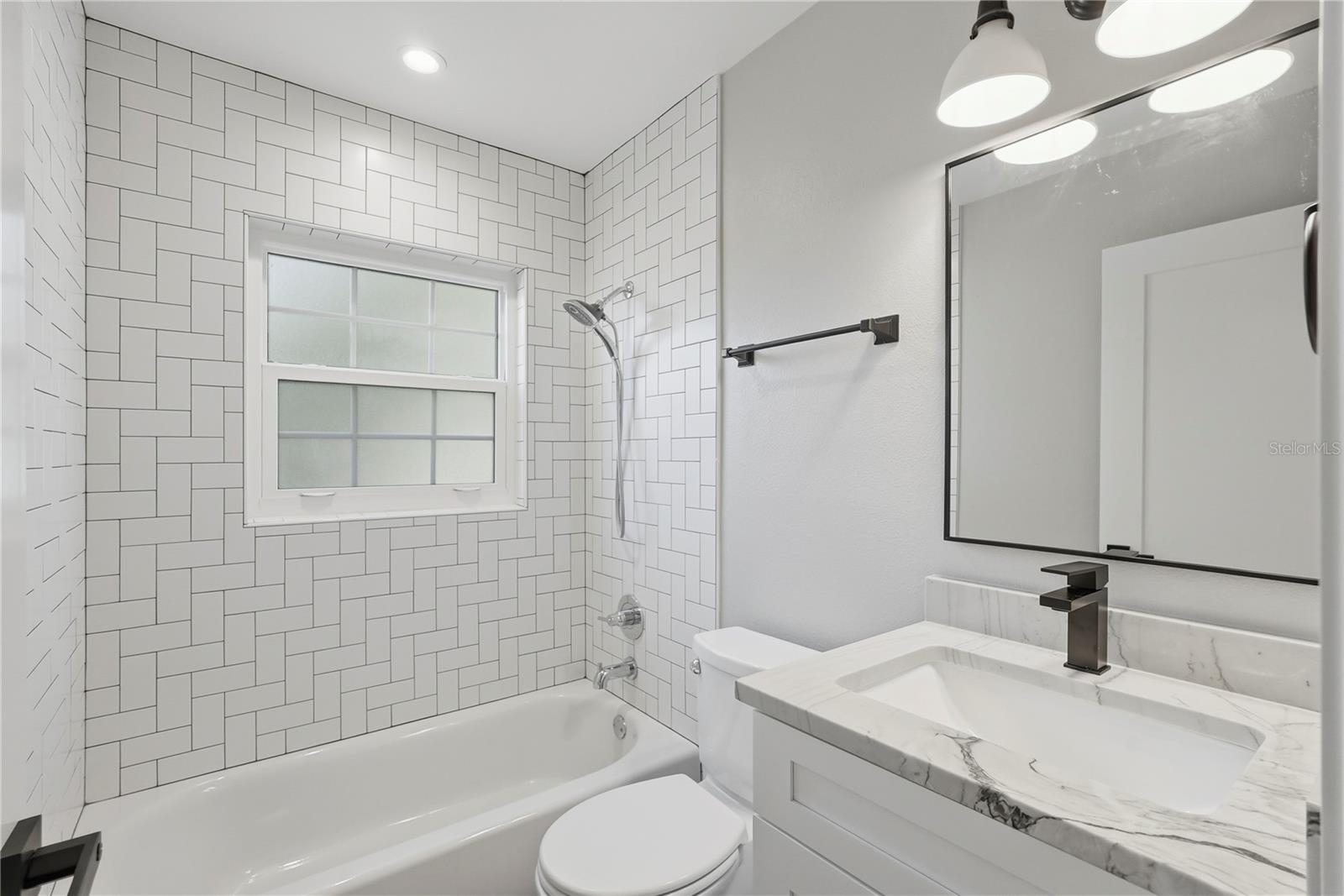 845 SNELL Isle Blvd ST PETERSBURG, FL 33704