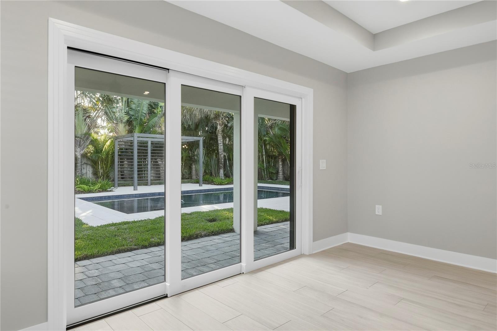 845 SNELL Isle Blvd ST PETERSBURG, FL 33704