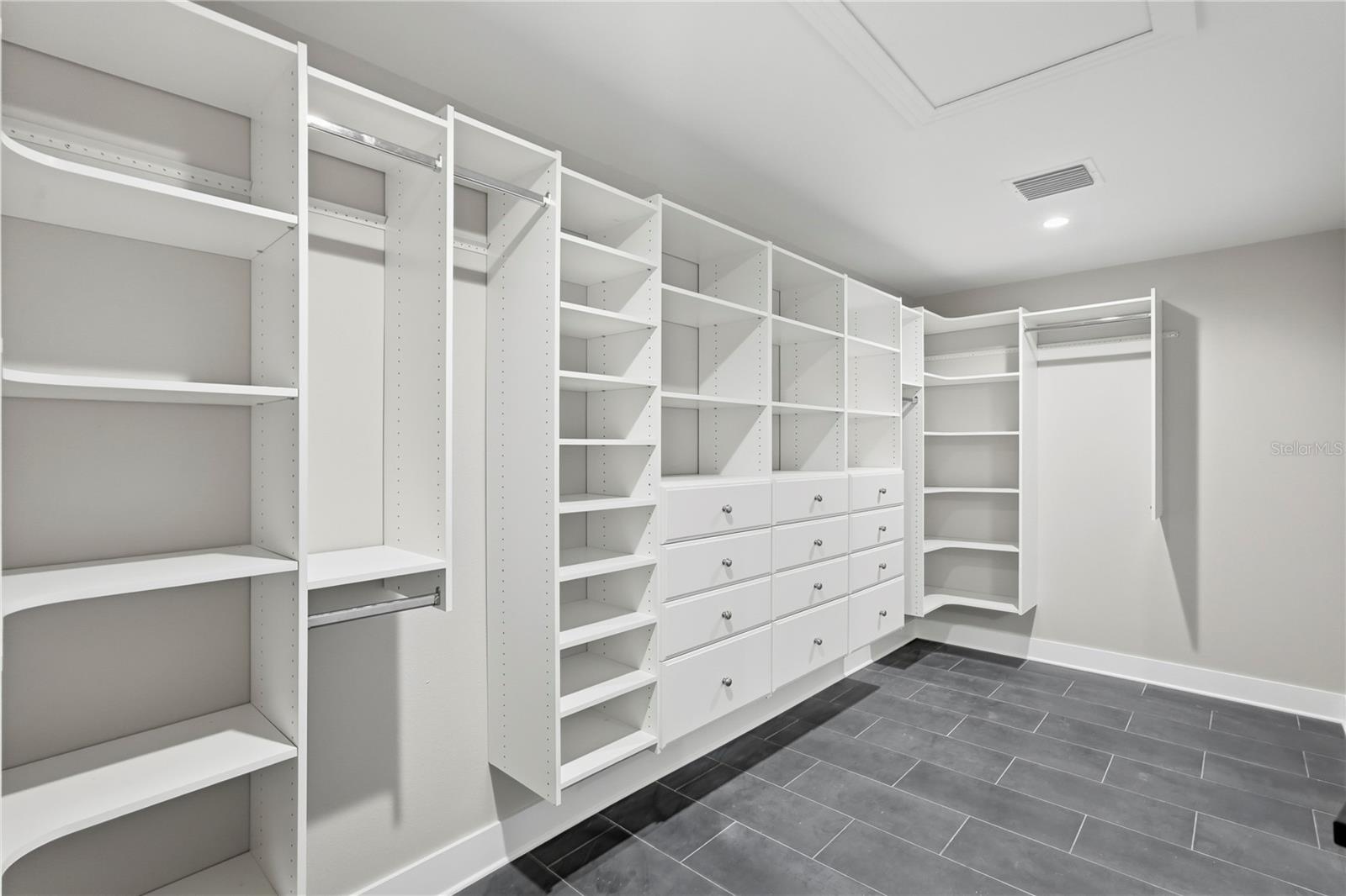 845 SNELL Isle Blvd ST PETERSBURG, FL 33704