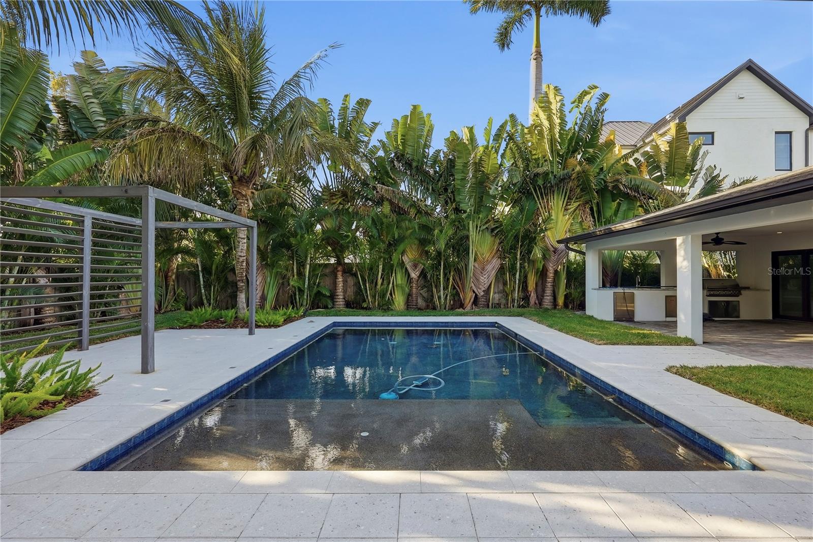 845 SNELL Isle Blvd ST PETERSBURG, FL 33704