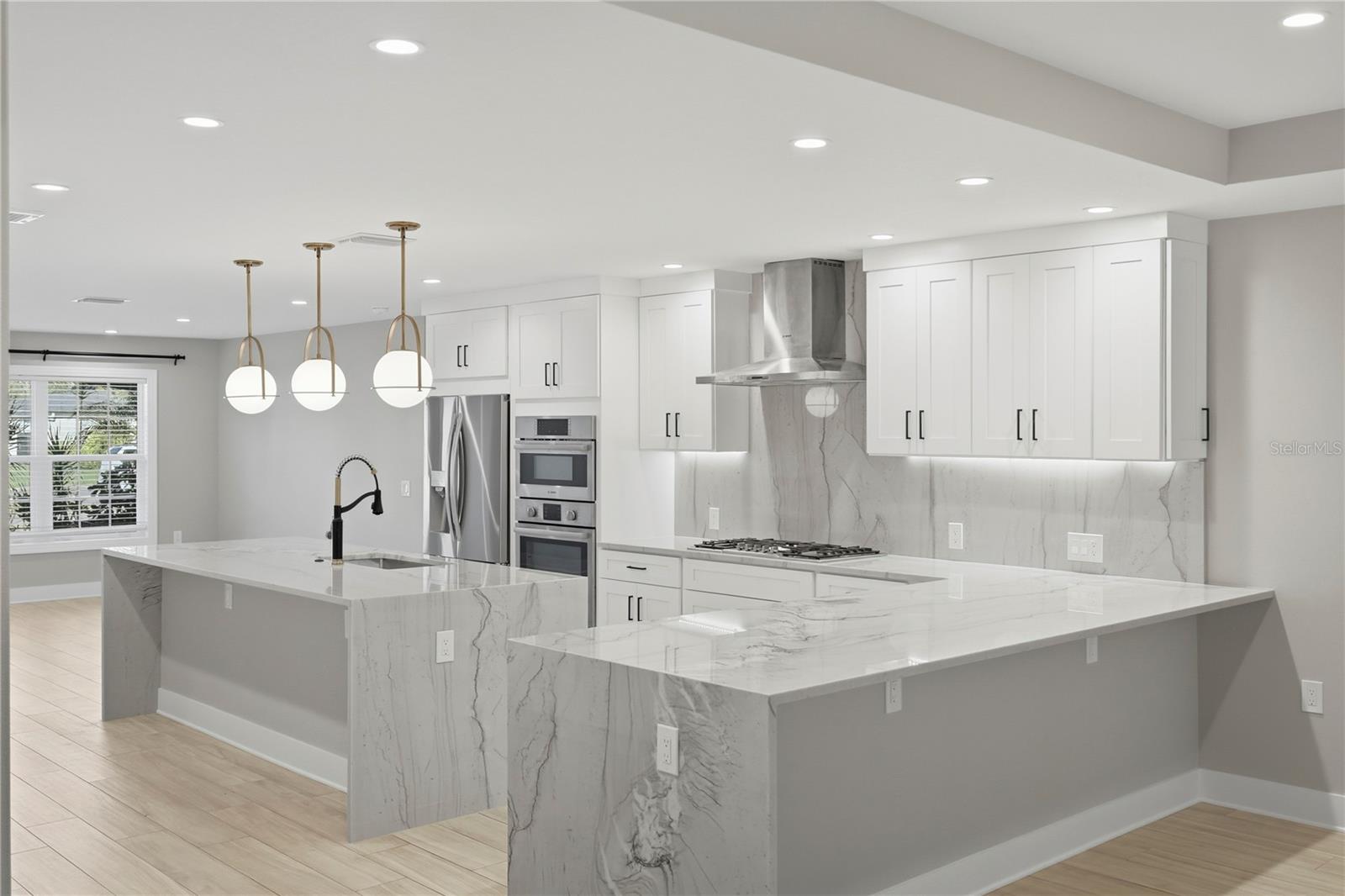 845 SNELL Isle Blvd ST PETERSBURG, FL 33704