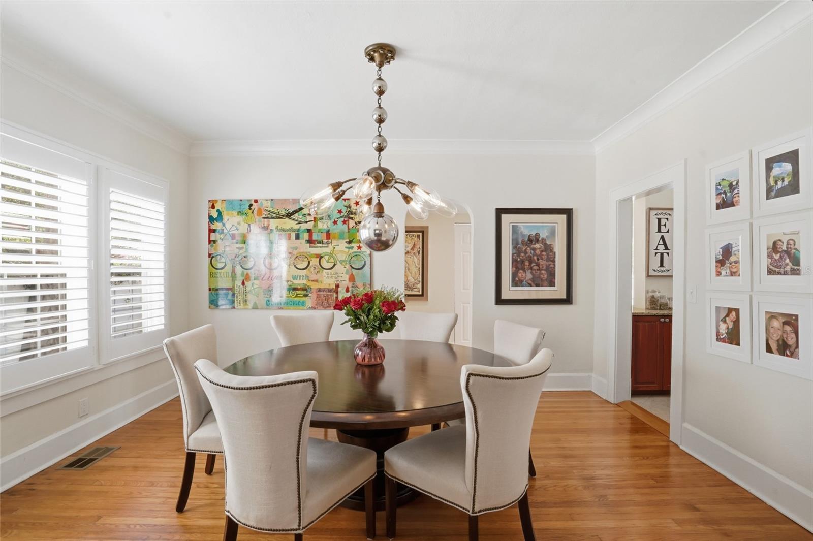 126 22ND Ave ST PETERSBURG, FL 33704