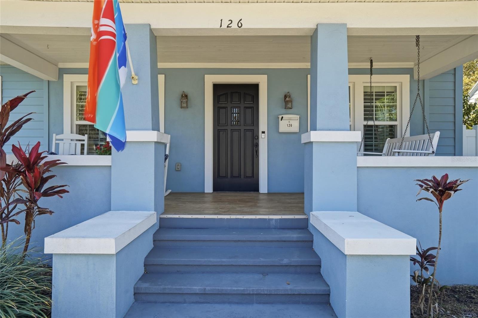 126 22ND Ave ST PETERSBURG, FL 33704