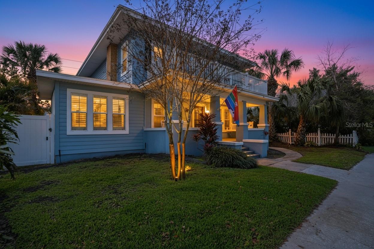 126 22ND Ave ST PETERSBURG, FL 33704