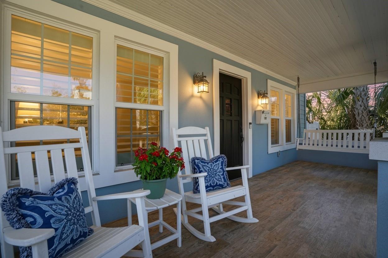 126 22ND Ave ST PETERSBURG, FL 33704