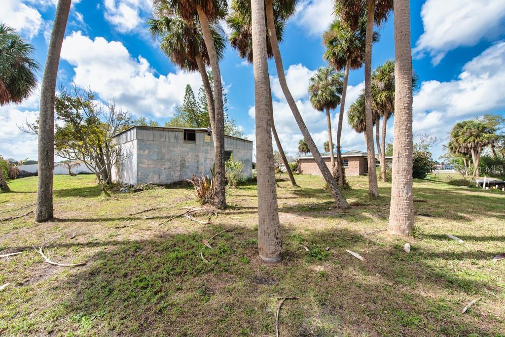 8848 W MILLPOINT Rd RIVERVIEW, FL 33578