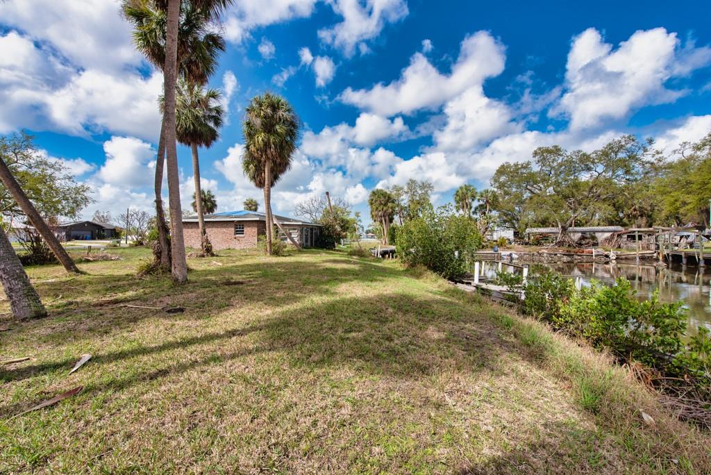 8848 W MILLPOINT Rd RIVERVIEW, FL 33578