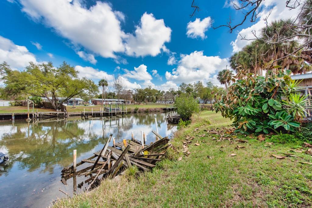 8848 W MILLPOINT Rd RIVERVIEW, FL 33578