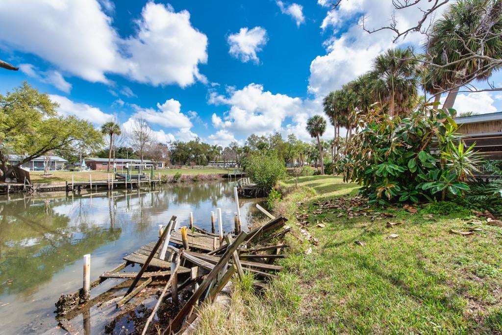8848 W MILLPOINT Rd RIVERVIEW, FL 33578