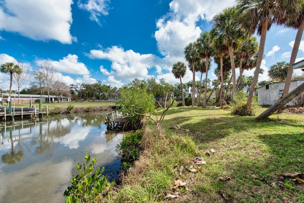 8848 W MILLPOINT Rd RIVERVIEW, FL 33578