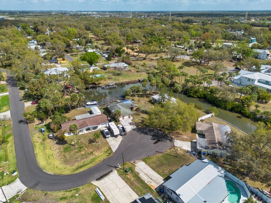 8848 W MILLPOINT Rd RIVERVIEW, FL 33578