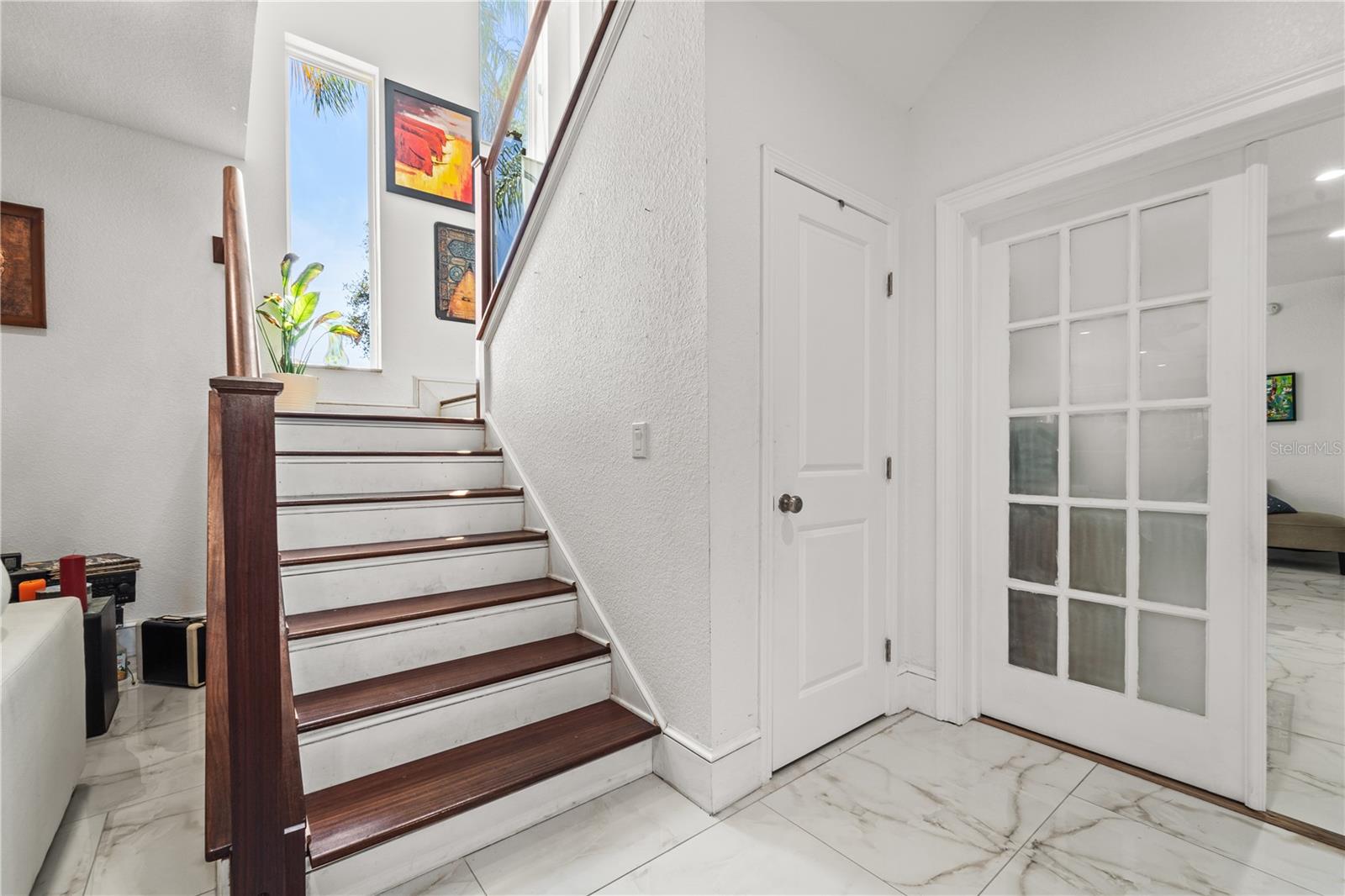 2520 GOMAZ Way ST PETERSBURG, FL 33712