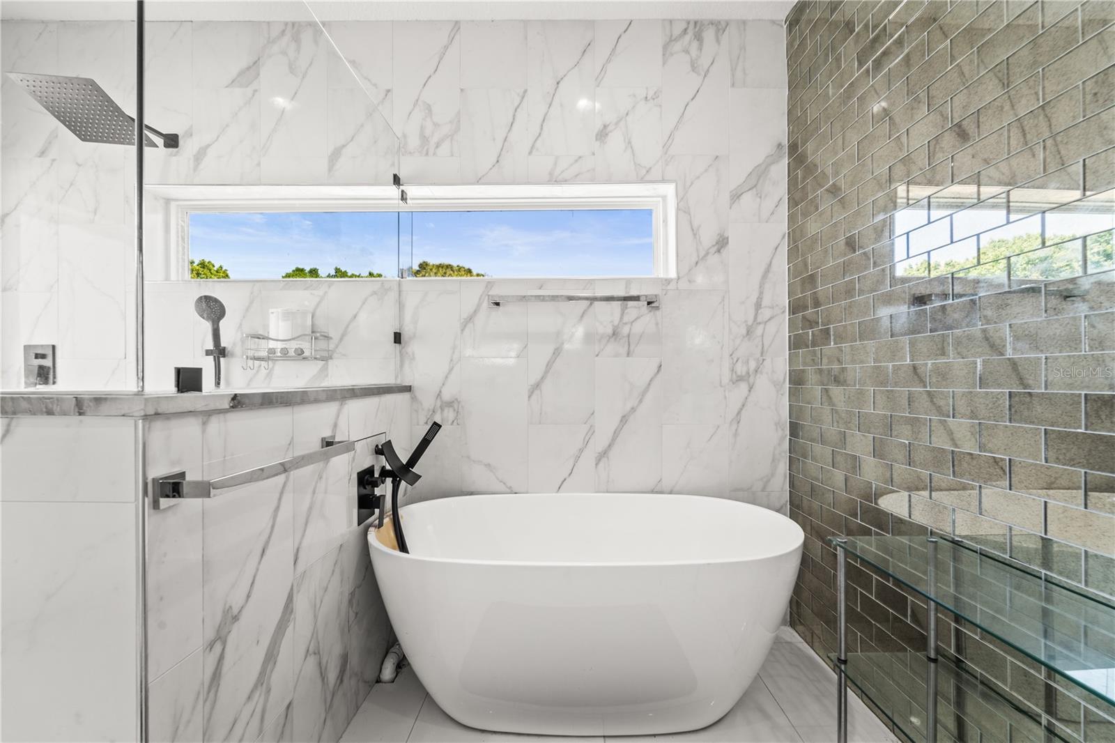 2520 GOMAZ Way ST PETERSBURG, FL 33712