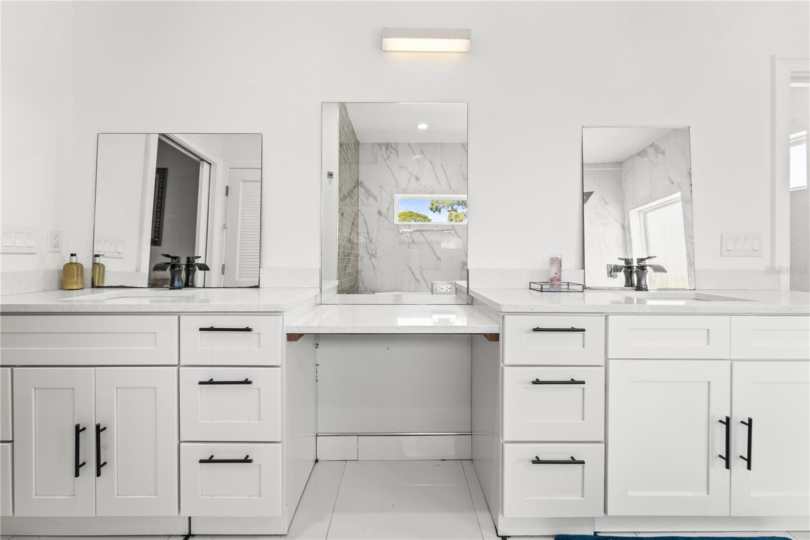 2520 GOMAZ Way ST PETERSBURG, FL 33712