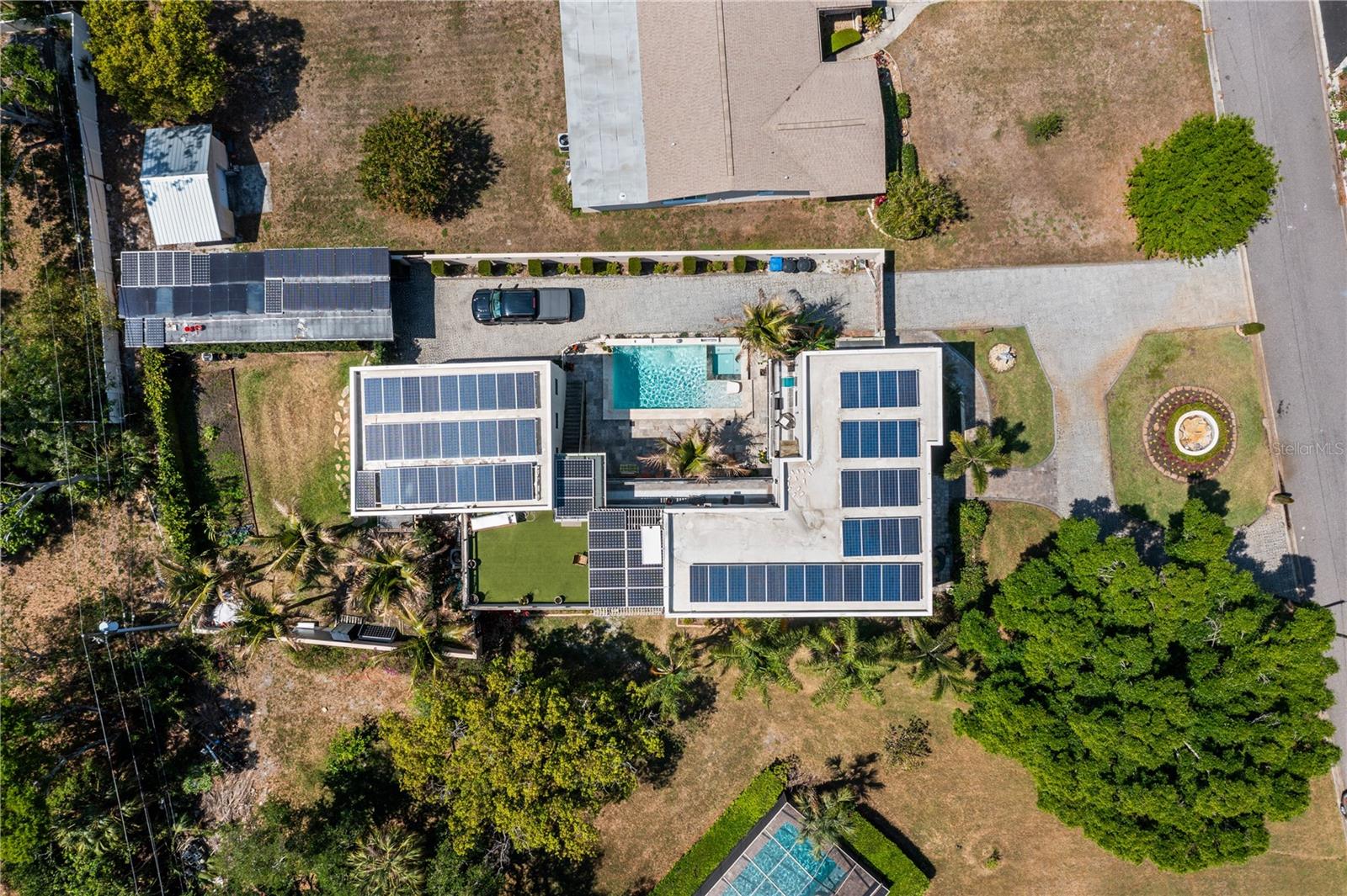 2520 GOMAZ Way ST PETERSBURG, FL 33712