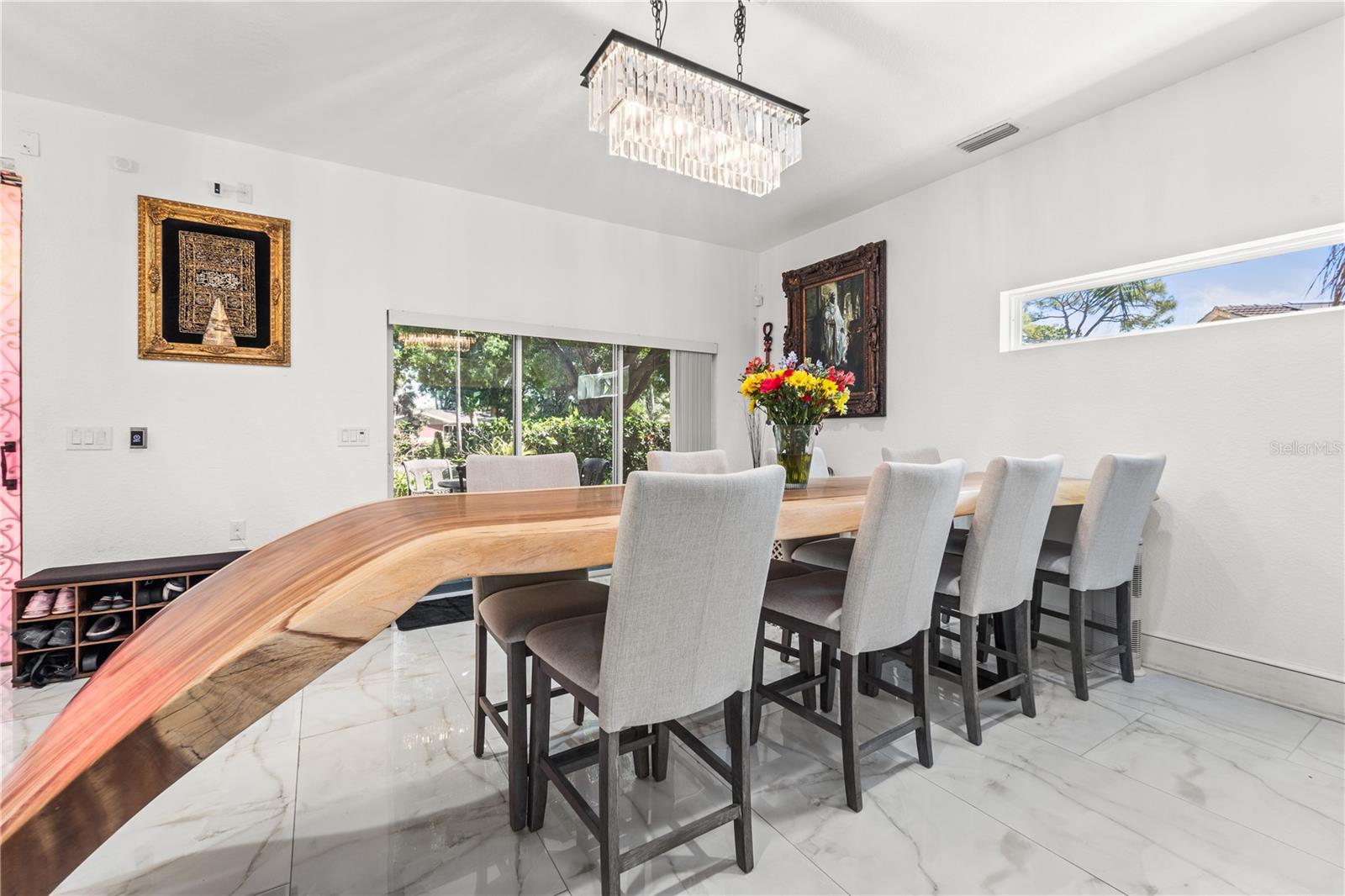 2520 GOMAZ Way ST PETERSBURG, FL 33712