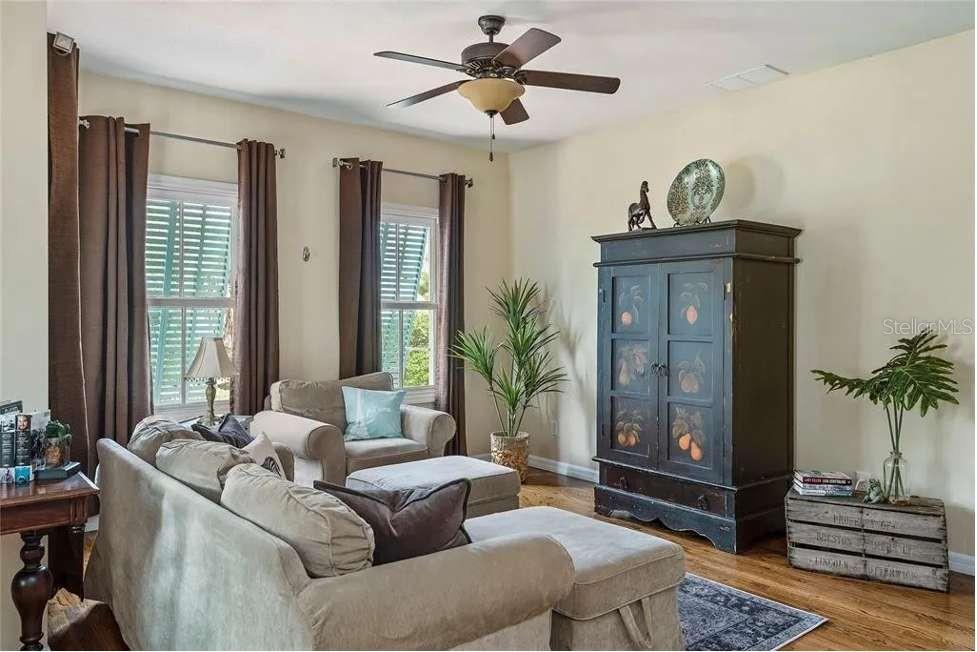 515 Lk Ave ORLANDO, FL 32801