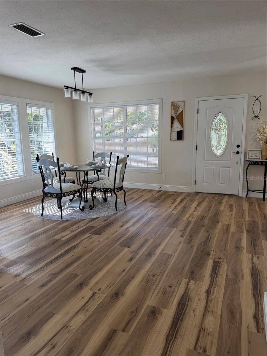 3503 N 11TH St TAMPA, FL 33605