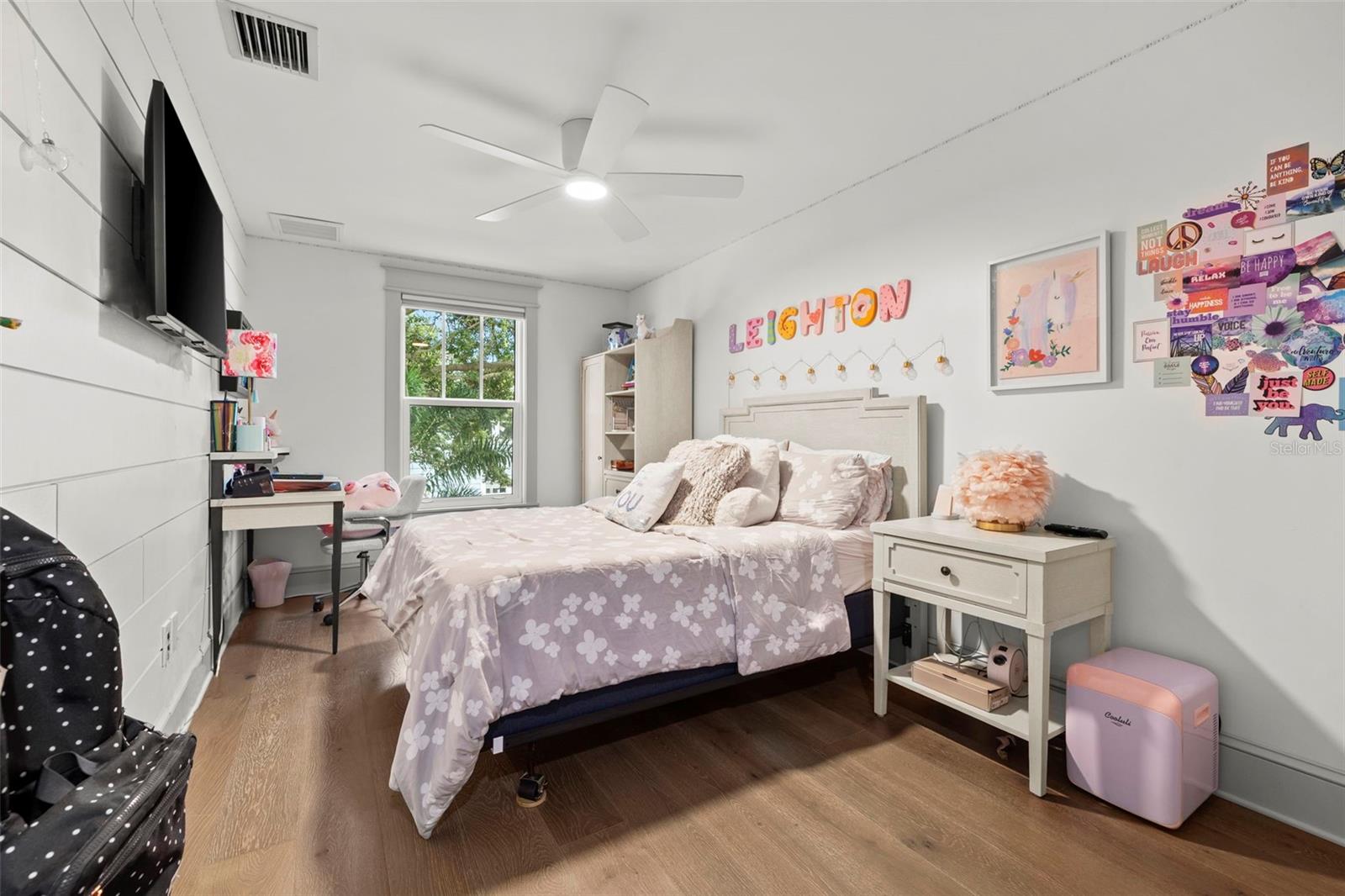 2420 14TH St ST PETERSBURG, FL 33704