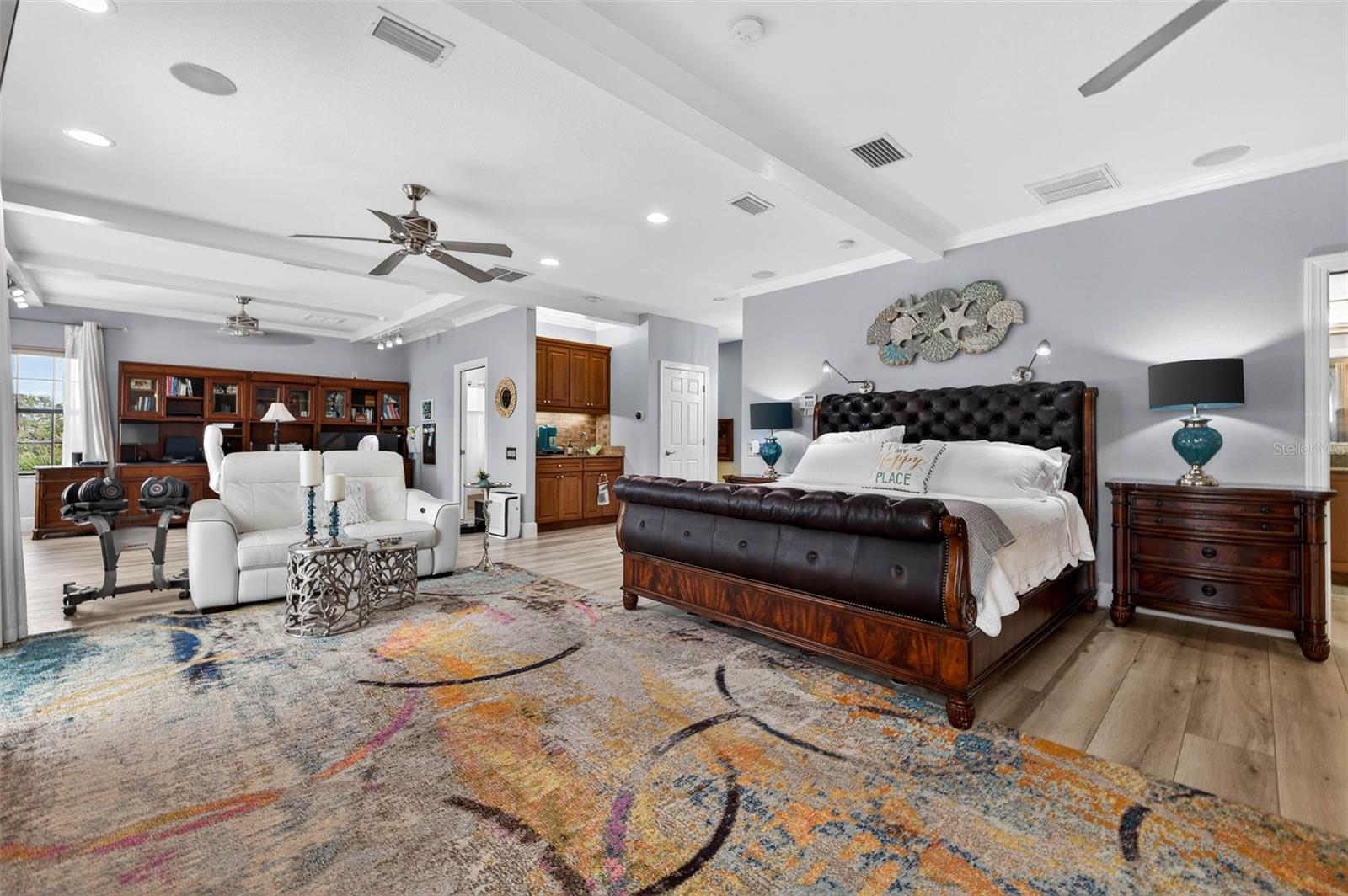 4401 38TH St ST PETERSBURG, FL 33711