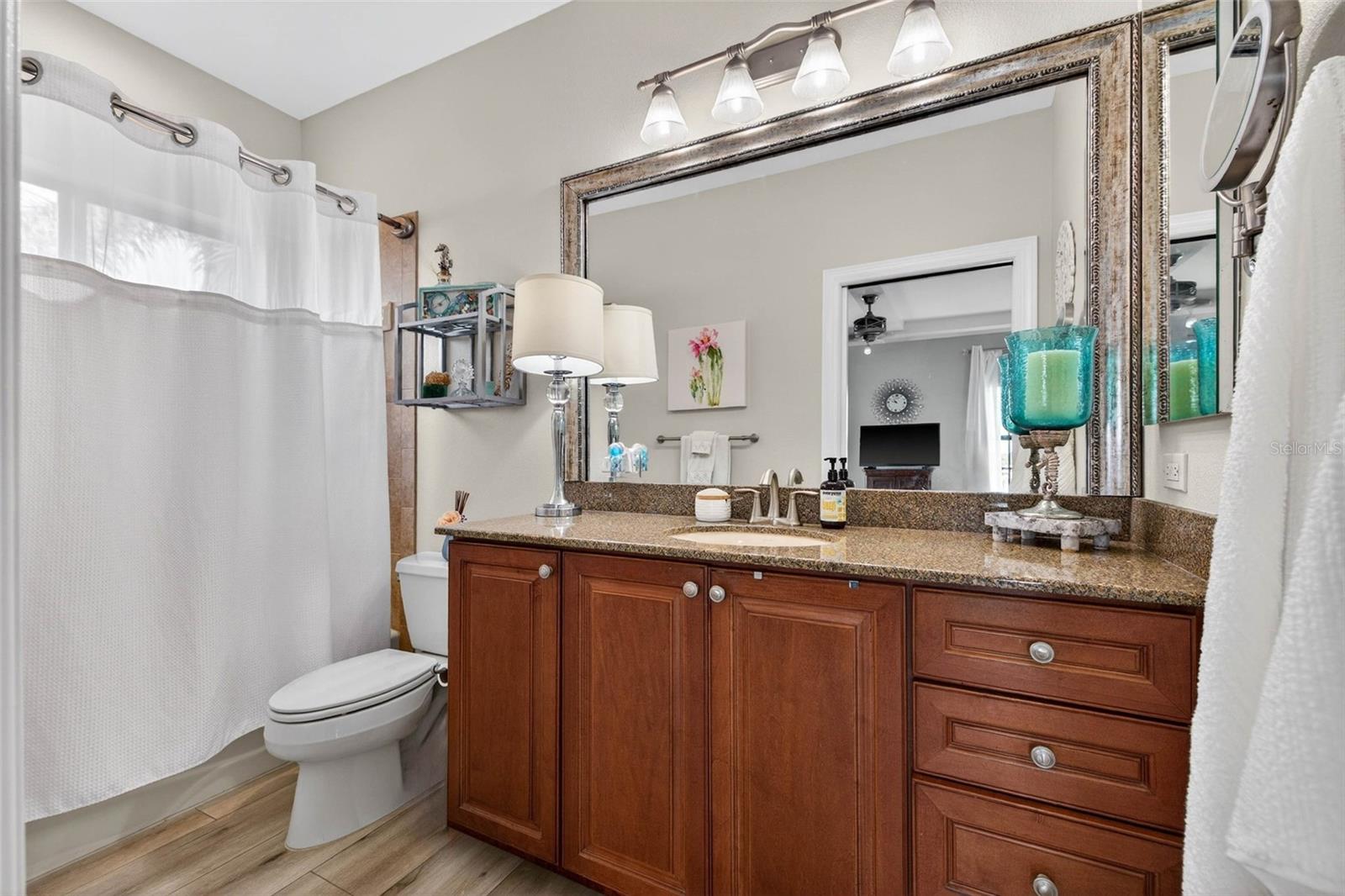 4401 38TH St ST PETERSBURG, FL 33711